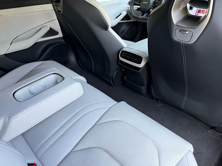 Xiaomi SU7 2024 2024款 四驱超长续航高阶智驾Max版