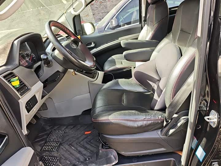 JAC Refine M4 2021 2021款 2.0L 手动商旅版