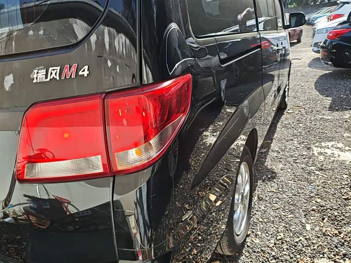 JAC Refine M4 2021 2021款 2.0L 手动商旅版