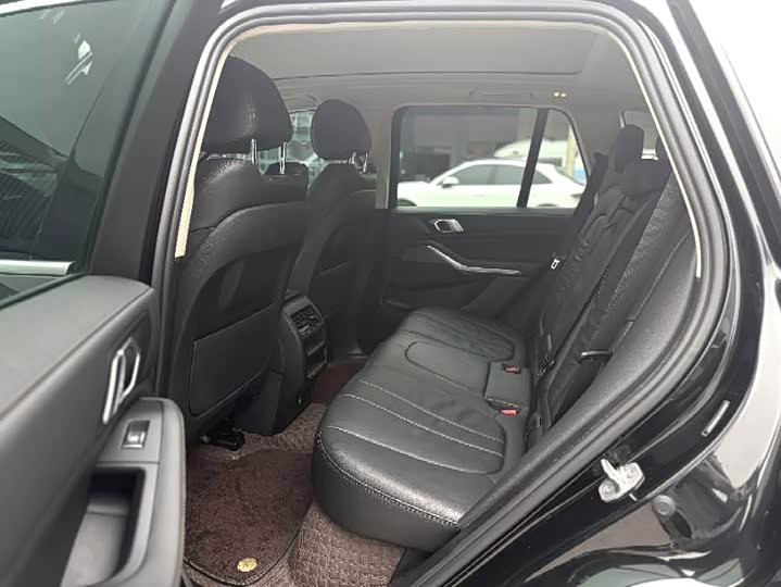 BMW X5 Hybrid 2022 2022款 xDrive45e M运动套装