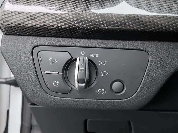 Audi Q5L Sportback 2022 2022款 45 TFSI 臻选型