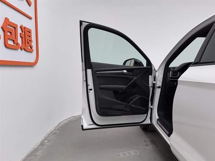 Audi Q5L Sportback 2022 2022款 45 TFSI 臻选型