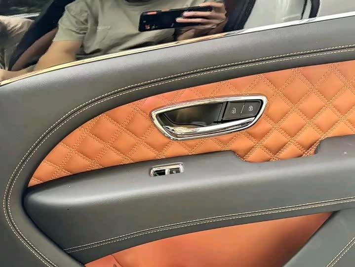 Bentley Bentayga Hybrid 2021 2021款 3.0T PHEV