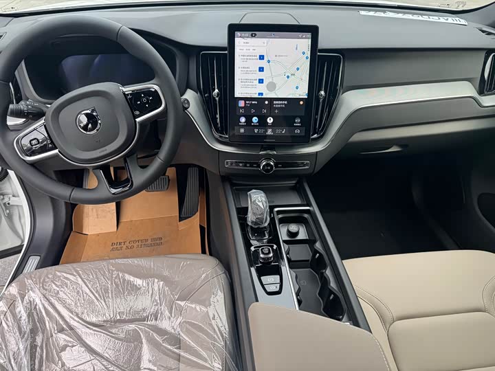 Volvo XC60 2026 2026款 B5 四驱智逸豪华版