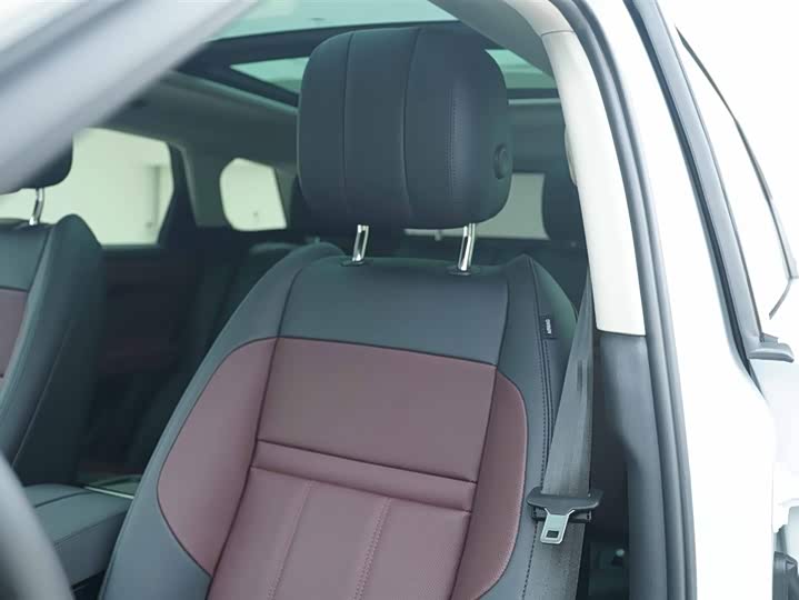 Land Rover Range Rover Evoque L 2024 2024款 揽胜极光L SE 驭光尊耀版