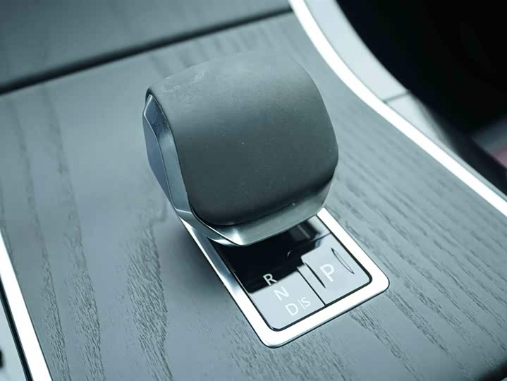 Land Rover Range Rover Evoque L 2024 2024款 揽胜极光L SE 驭光尊耀版