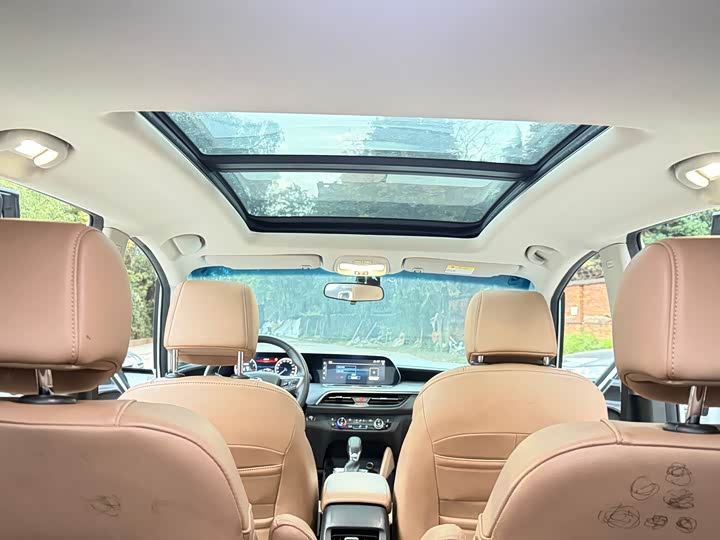 Buick GL6 2021 2021款 323T 轻混动互联豪华型