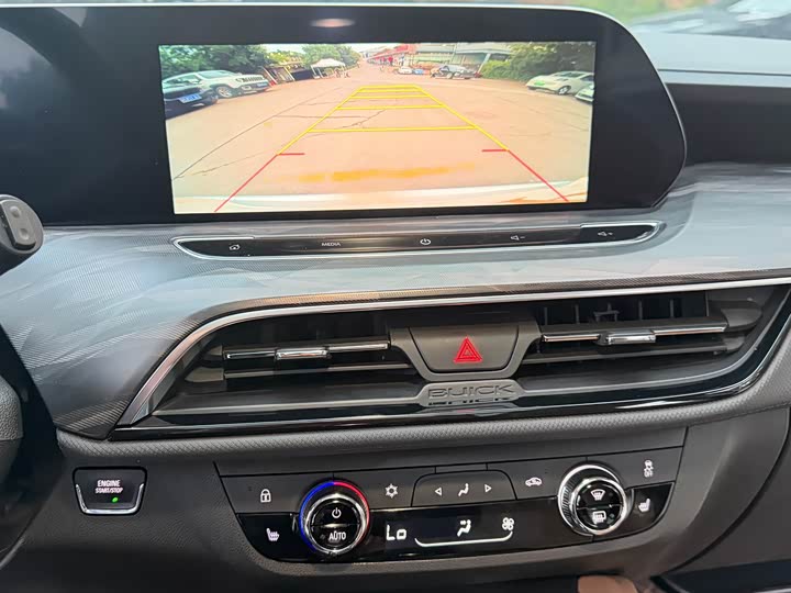 Buick GL6 2021 2021款 323T 轻混动互联豪华型