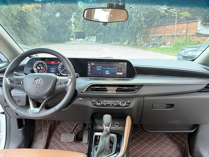 Buick GL6 2021 2021款 323T 轻混动互联豪华型