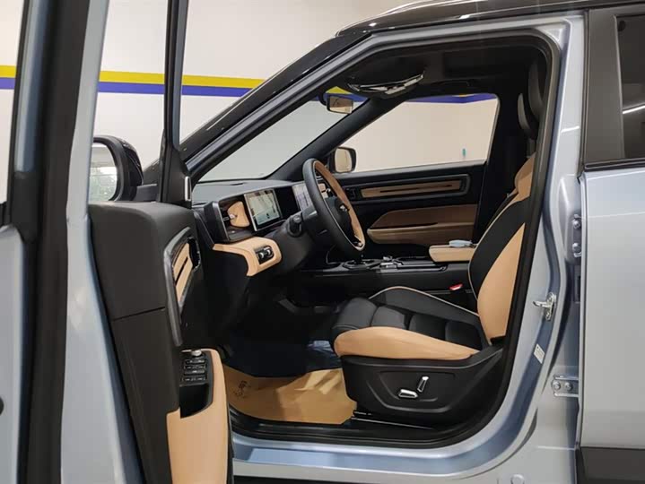 Geely Icon 2023 2023款 1.5TD 巧克力醇巧版