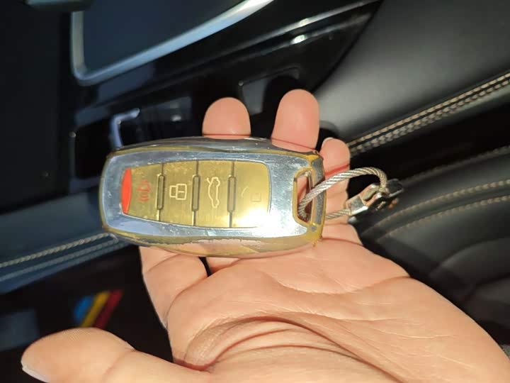 Haval F7x 2021 2021款 1.5T 两驱极智潮玩版