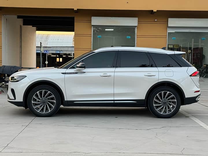 Lincoln Corsair 2024 2024款 2.0T 两驱尊雅版