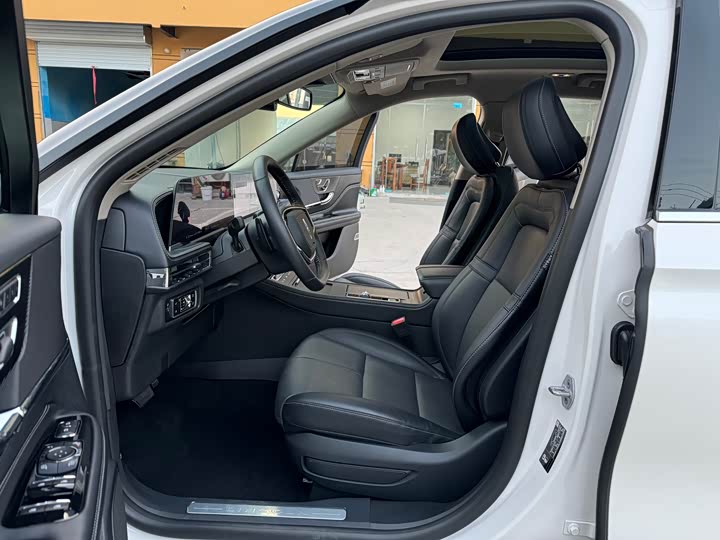 Lincoln Corsair 2024 2024款 2.0T 两驱尊雅版