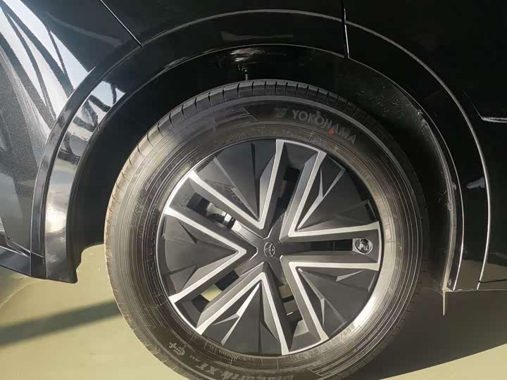 Toyota bZ5 2025 2025款 550 JOY