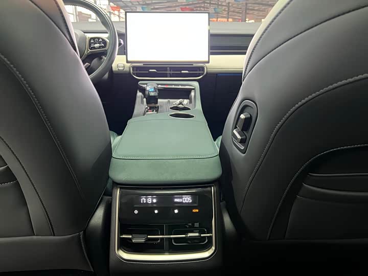 Jetour Shanhai L9 2024 2024款 1.5TD 2DHT Max 7座