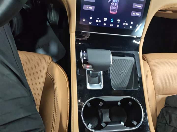 LiXiang One 2021 2021款 增程6座版