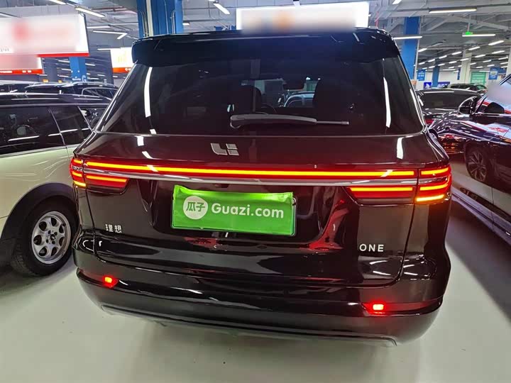 LiXiang One 2021 2021款 增程6座版