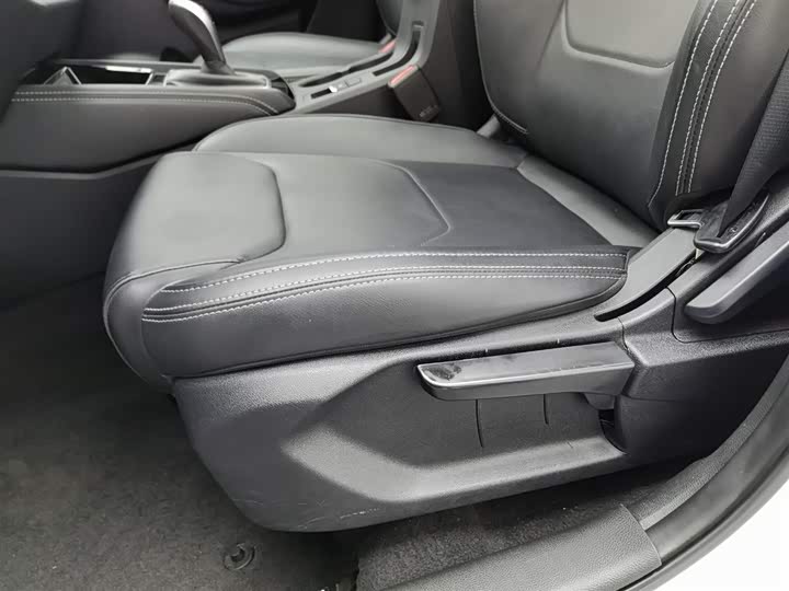 BYD Song 2021 2021款 经典版 1.5T 自动精英型