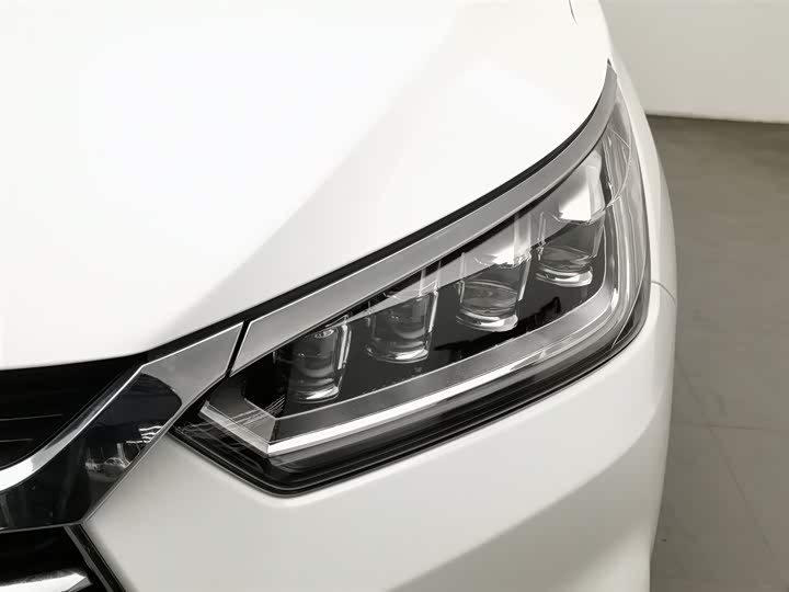 BYD Song 2021 2021款 经典版 1.5T 自动精英型