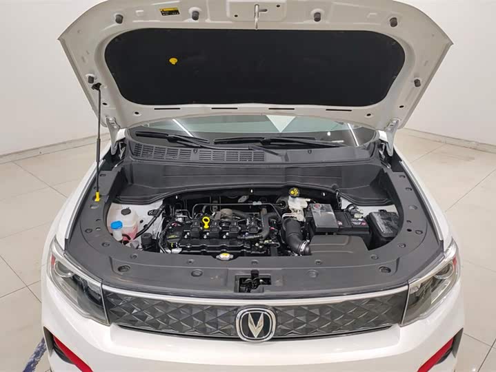 Changan CS35 Plus 2022 2022款 1.6L CVT精英版