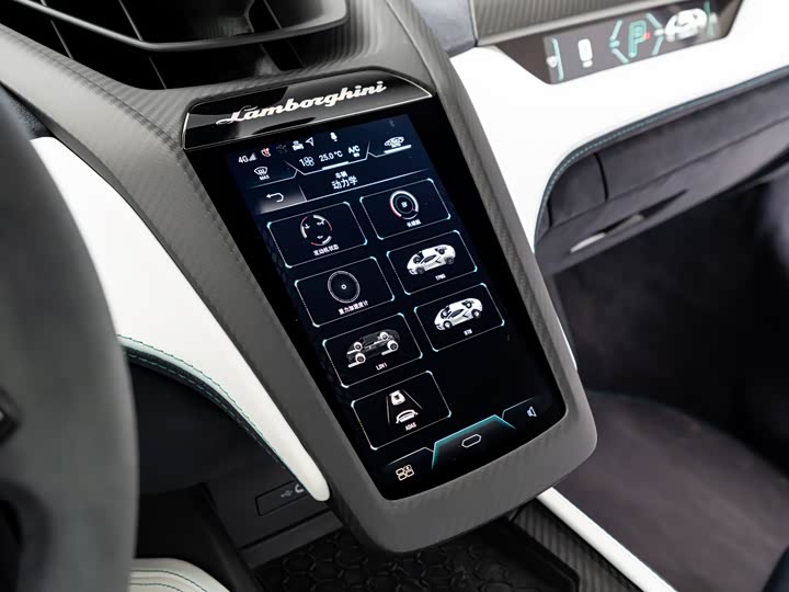 Lamborghini Revuelto 2023 2023款 6.5L PHEV标准版