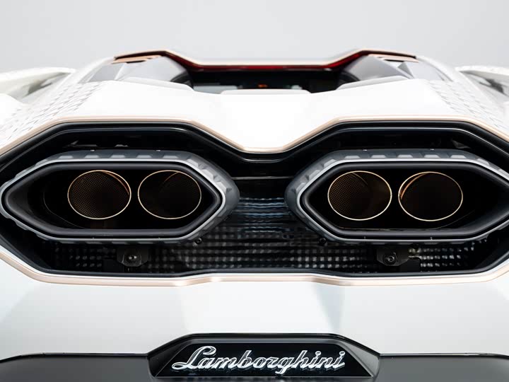 Lamborghini Revuelto 2023 2023款 6.5L PHEV标准版