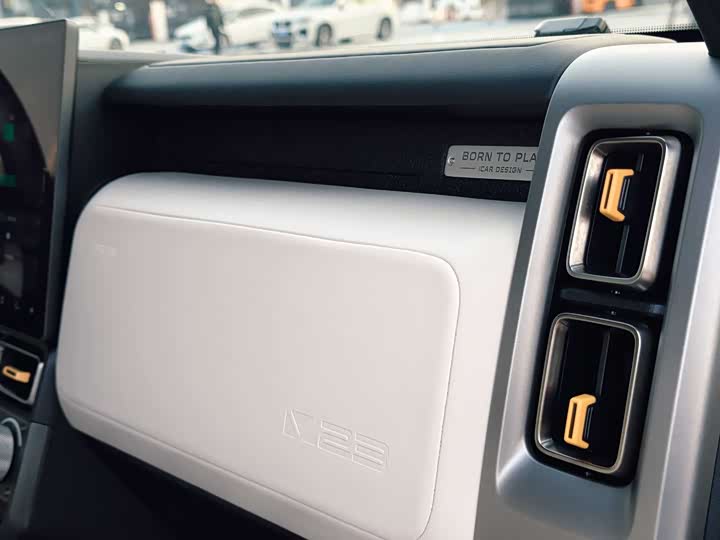 Chery iCar V23 2025 2025款 401两驱智驾版