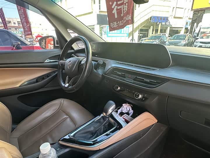 Buick GL6 2021 2021款 323T 轻混动互联尊贵型