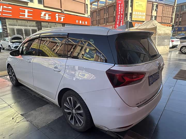 Buick GL6 2021 2021款 323T 轻混动互联尊贵型
