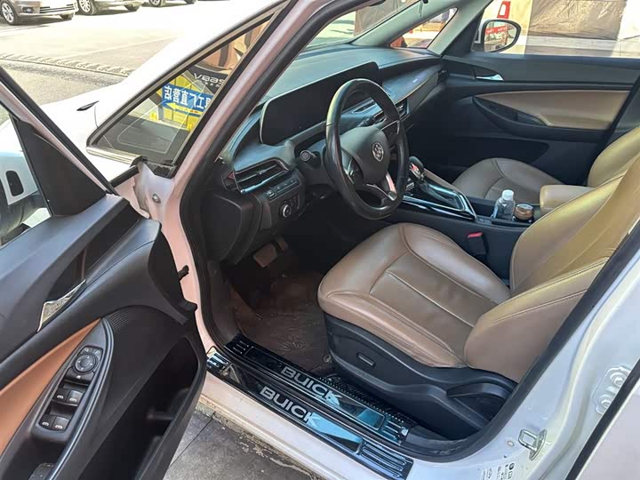 Buick GL6 2021 2021款 323T 轻混动互联尊贵型