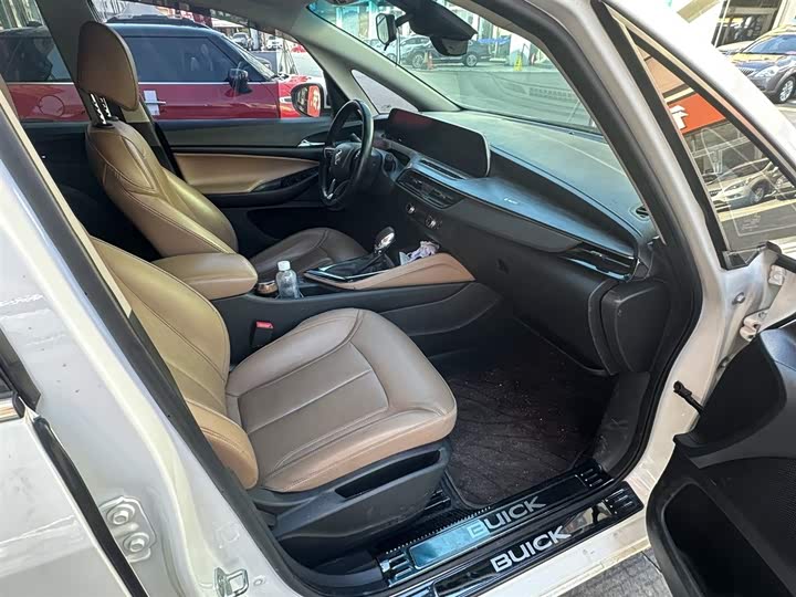 Buick GL6 2021 2021款 323T 轻混动互联尊贵型