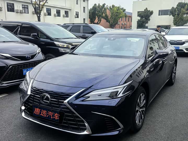 Lexus ES 2025 2025款 200 臻享版