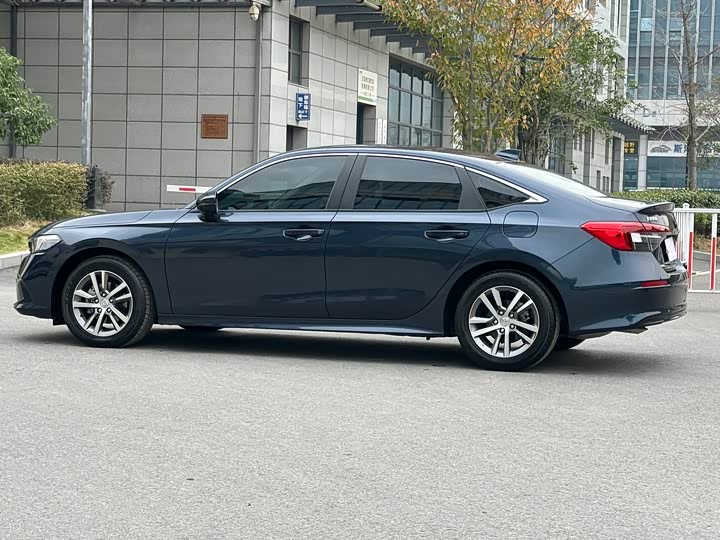Honda Civic 2023 2023款 240TURBO CVT劲势版