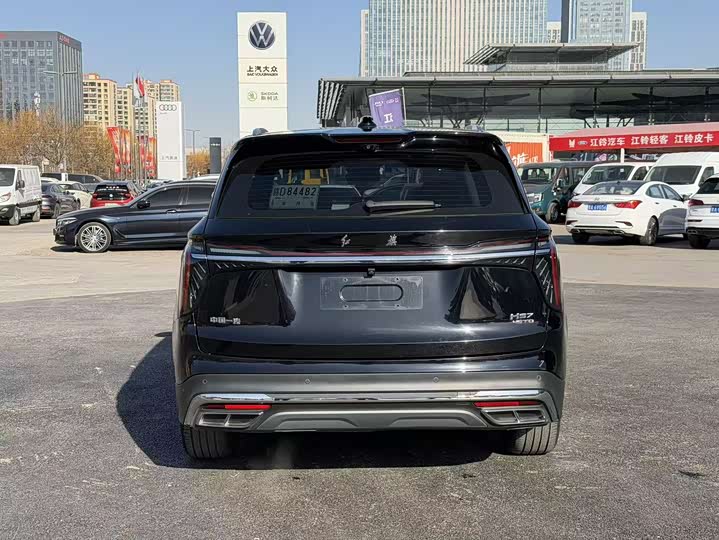 Hongqi HS7 2023 2023款 2.0T 自动两驱旗享版 六座