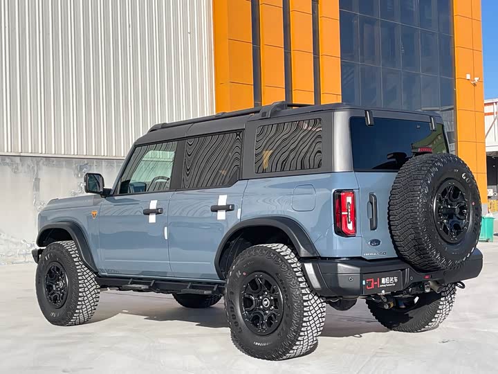 Ford Bronco 2024 2024款 2.3T 荒地