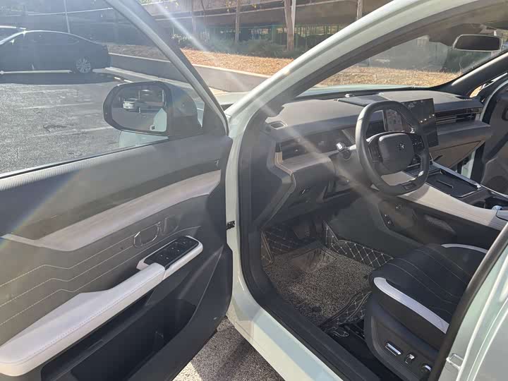 Jetour Shanhai L6 2024 2024款 1.5TD DHT ULTRA