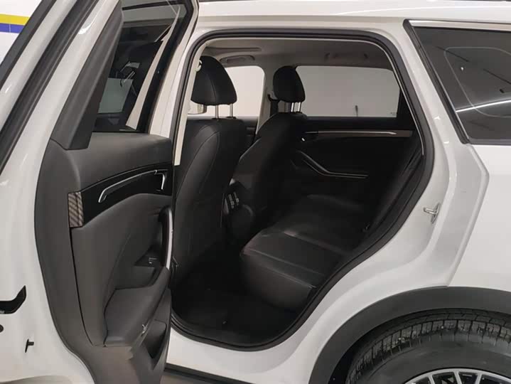 Bestune T55 2023 2023款 1.5T 自动飞跃款