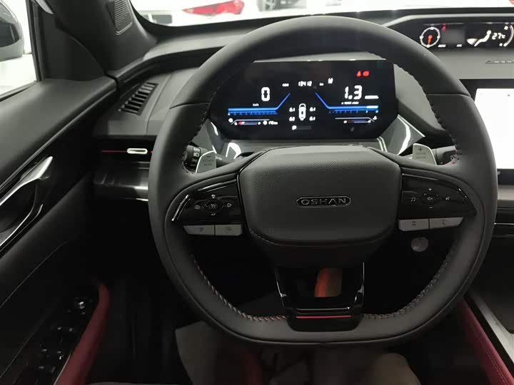 Changan Oshan Z6 2023 2023款 蓝鲸 1.5T DCT智酷型