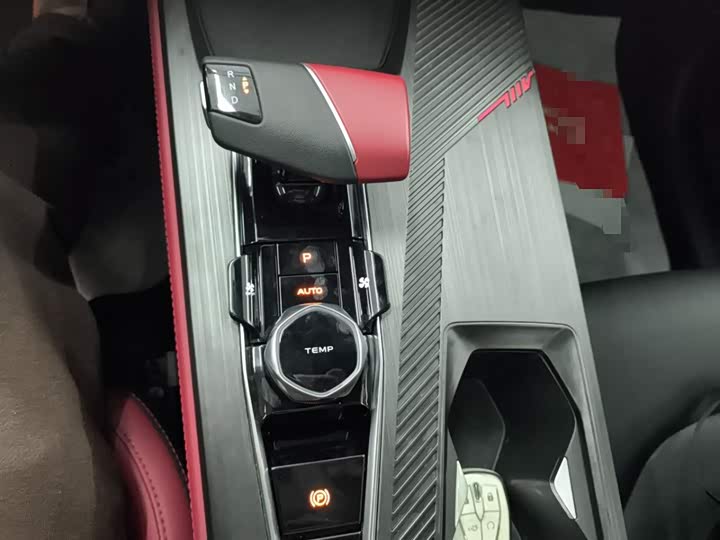 Changan Oshan Z6 2023 2023款 蓝鲸 1.5T DCT智酷型