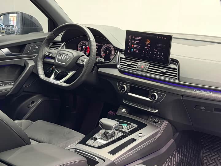 Audi Q5L Sportback 2022 2022款 40 TFSI 豪华型