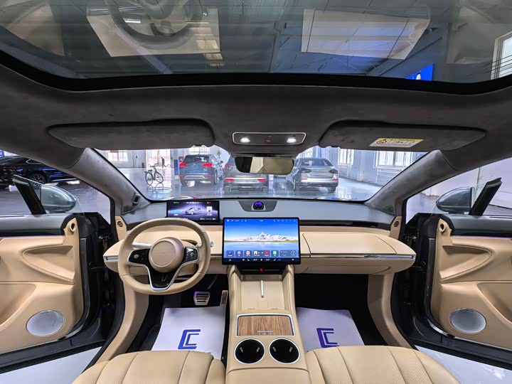 Luxeed R7 2025 2025款 增程 331km Ultra