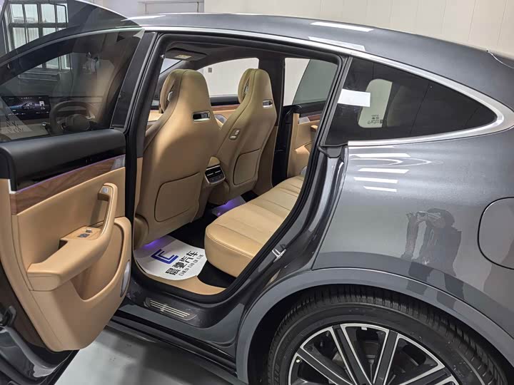 Luxeed R7 2025 2025款 增程 331km Ultra