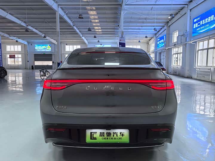Luxeed R7 2025 2025款 增程 331km Ultra