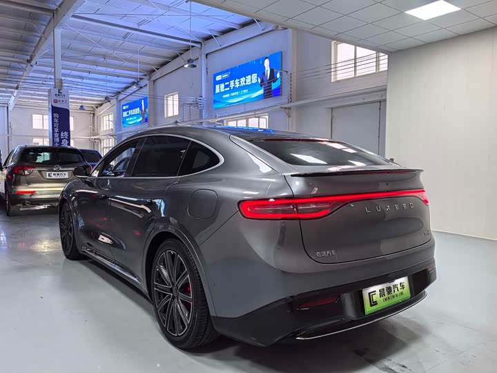 Luxeed R7 2025 2025款 增程 331km Ultra
