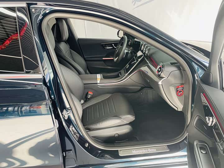 Mercedes-Benz C-Class 2025 2025款 C 260 L 运动版