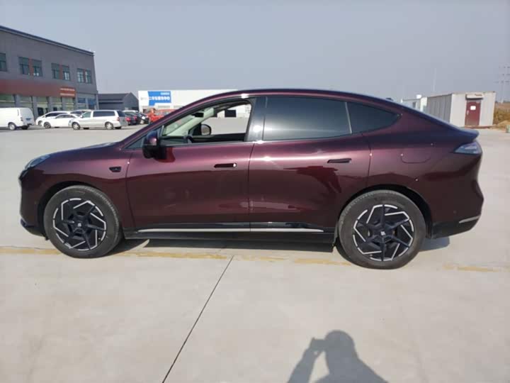 GAC Hyptec HT 2023 2023款 670 后驱特高压NDA版