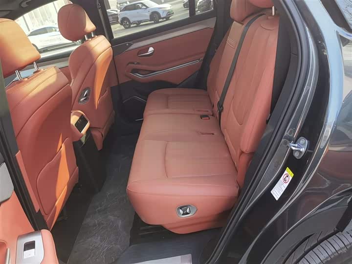 BYD Tang L 2025 2025款 DM 200KM四驱激光雷达旗舰型