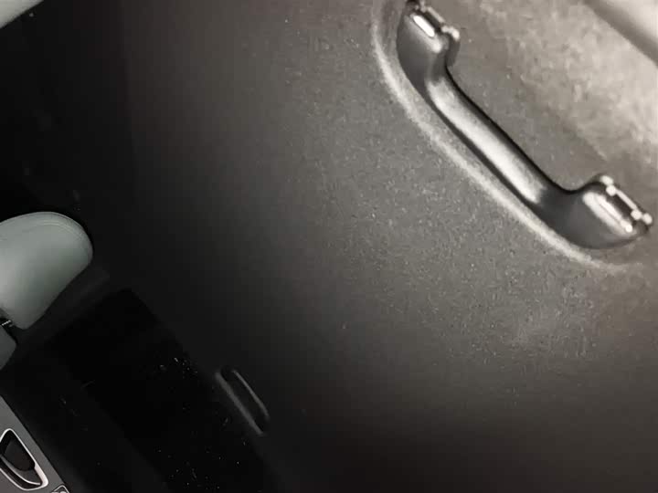 Roewe D6 2025 2025款 450km 尊享版