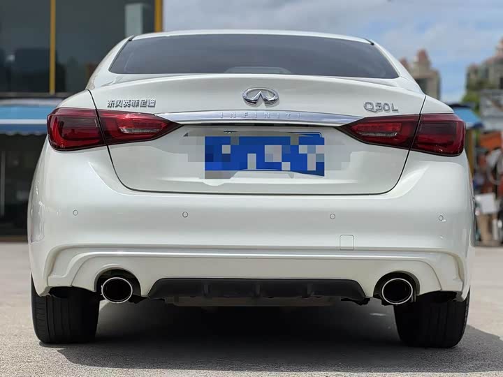 Infiniti Q50L 2022 2022款 2.0T 舒适版