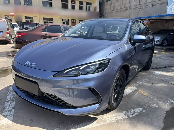 BYD Seal 05 DM-i Hybrid 2026 2026款 DM-i 128KM豪华型